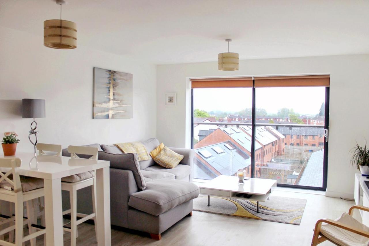 Manchester Escape - Private Room & Bathroom Near Etihad And Coop Arena - Free Secure Parking Esterno foto